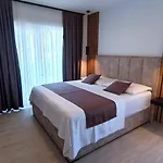 Modern Ina With Heated Pool & Sea View In Вилла *