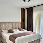 Modern Ina With Heated Pool & Sea View In Villa