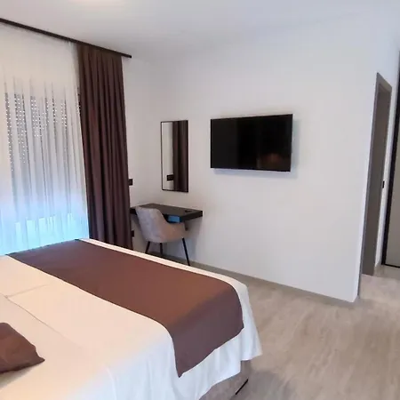Modern Ina With Heated Pool & Sea View In Villa *