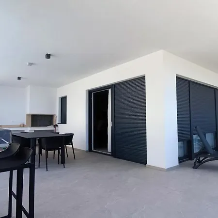 Villa Modern Ina With Heated Pool & Sea View In
