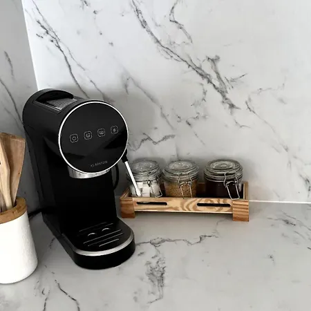 Modern Ina With Heated Pool & Sea View In Makarska