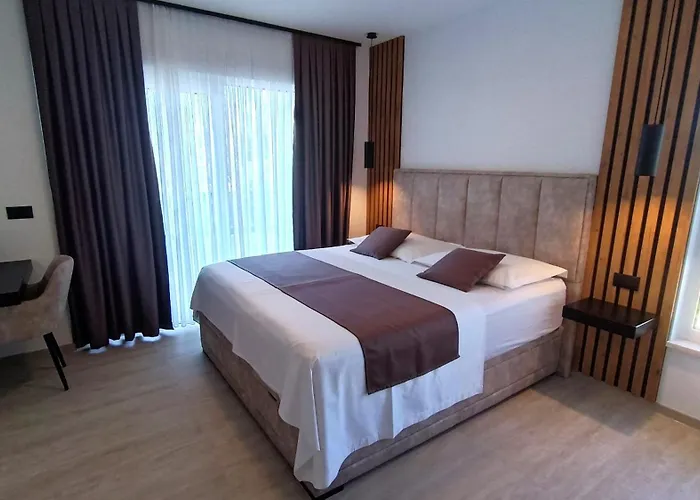 Modern Ina With Heated Pool & Sea View In Villa *