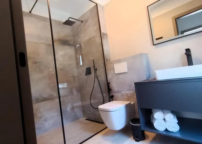 Modern Ina With Heated Pool & Sea View In Villa