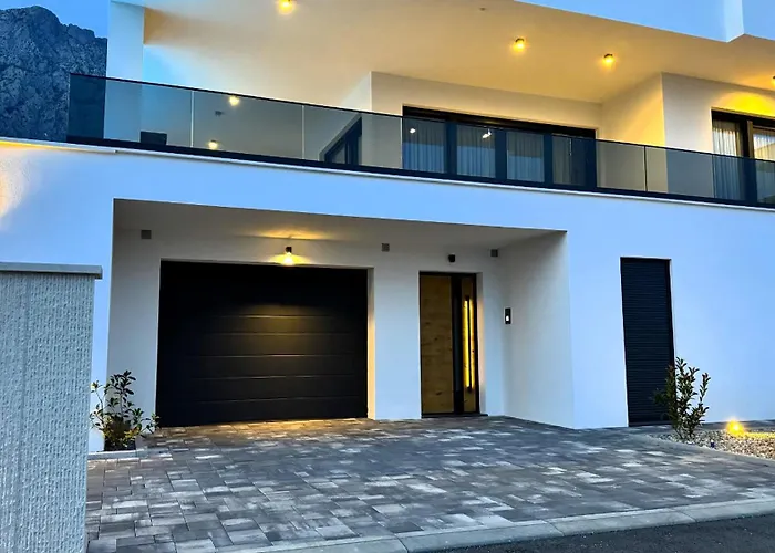 Modern Ina With Heated Pool & Sea View In *