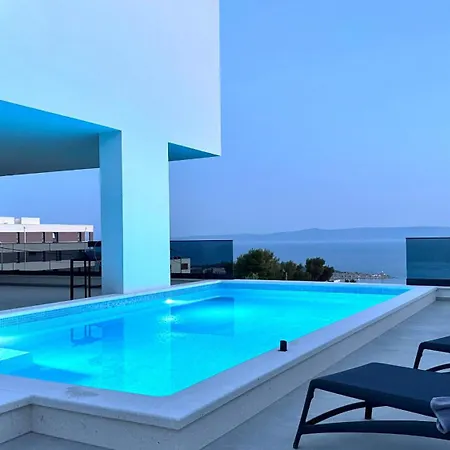 Villa Modern Ina With Heated Pool & Sea View In Makarska