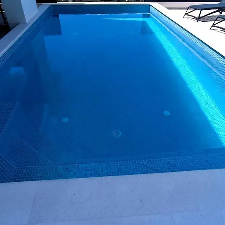 Modern Ina With Heated Pool & Sea View In *